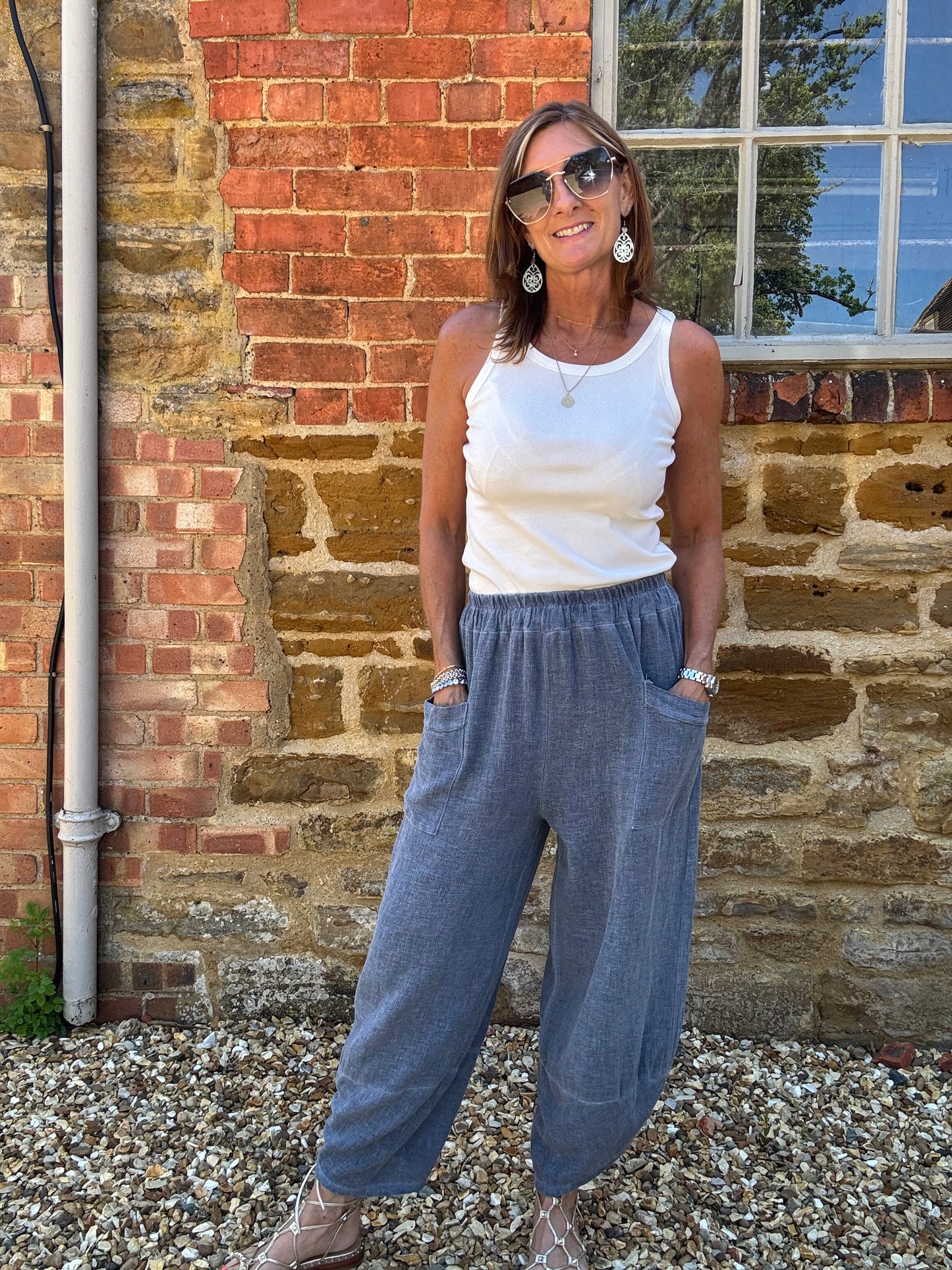 Olivia Barrel Leg Linen Trousers